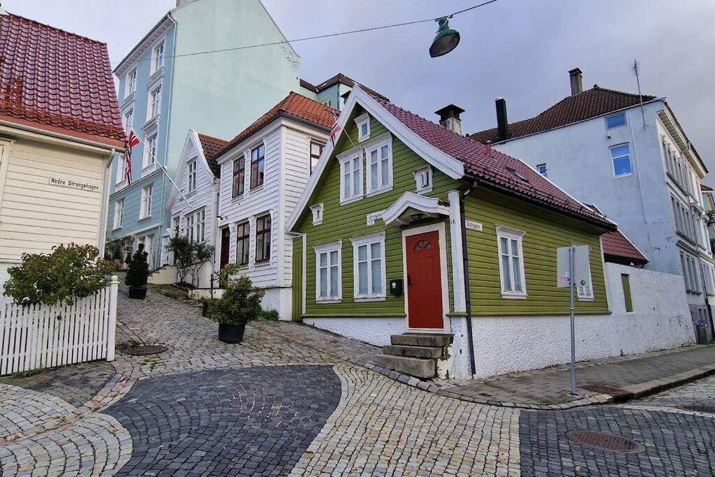 Villaer Det Gronne Huset I Verftsgaten